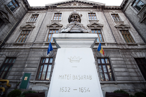 Colegiul Național Matei Basarab